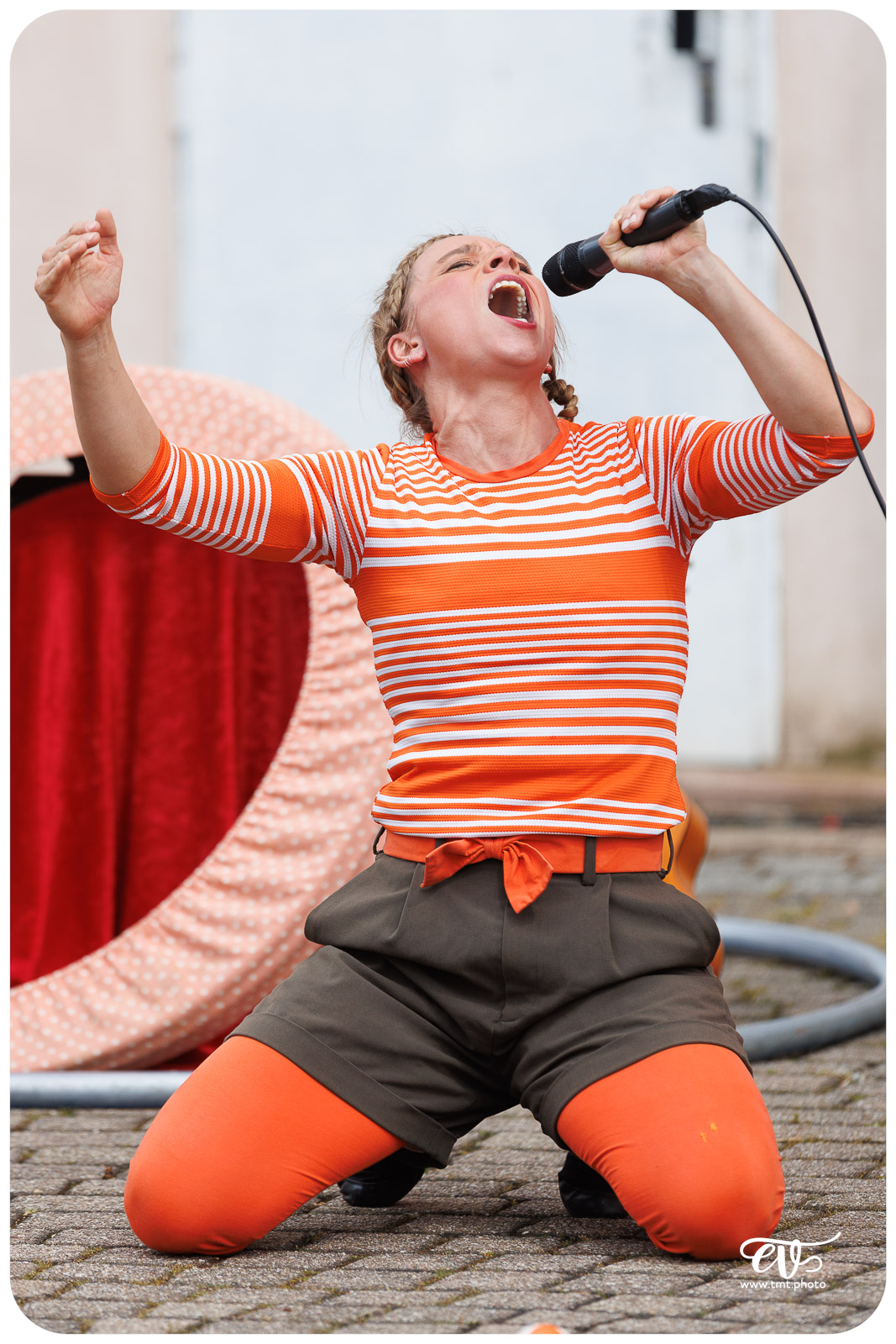 STORIES IN THE CITY (LES DUDES)